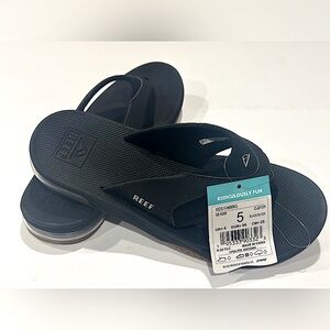 Reef Kids Black Sandals
